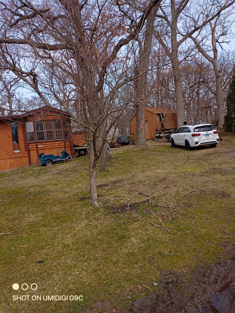 27 Oyster Bay, Lakemoor, IL