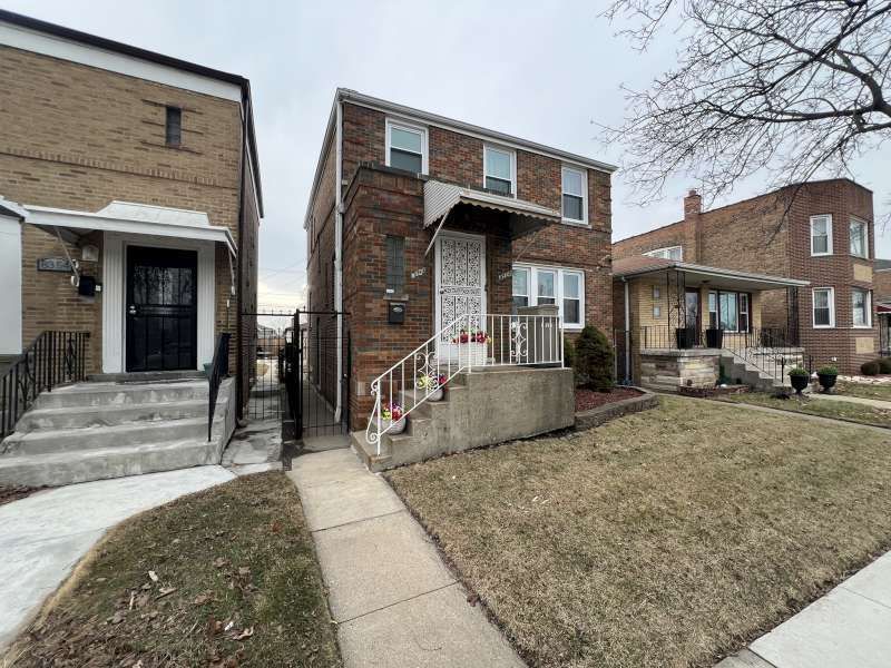 8350 S Lafayette Avenue, Chicago, IL