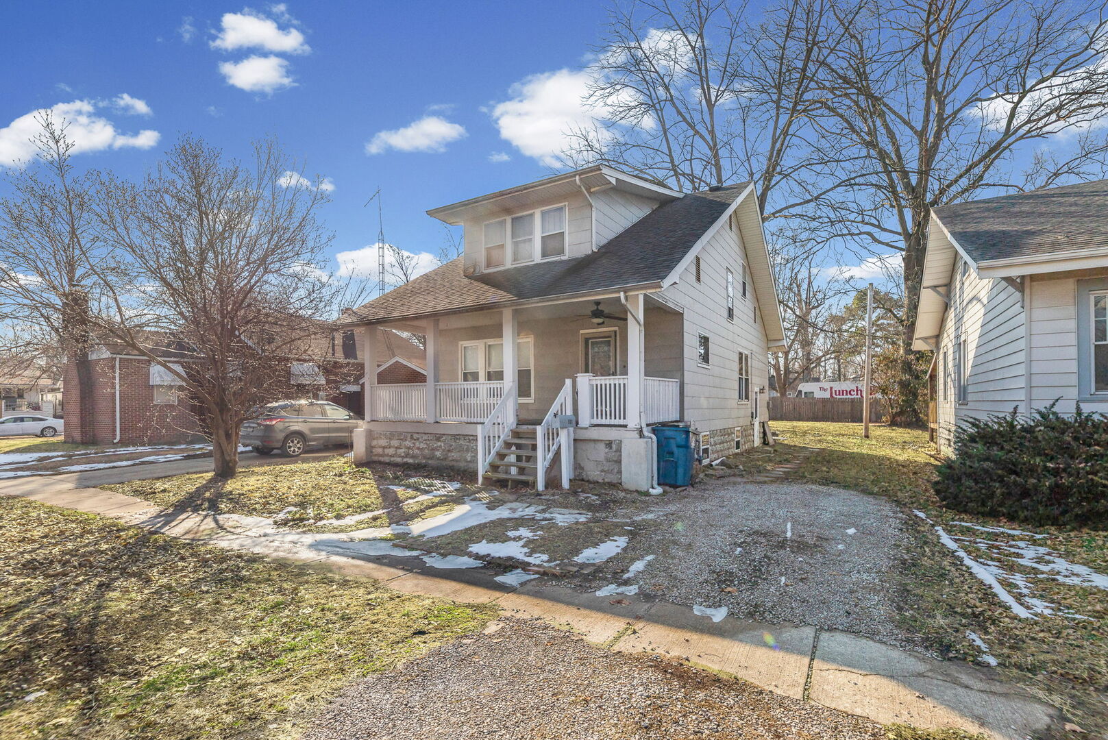 527 E 4th Street, Centralia, IL