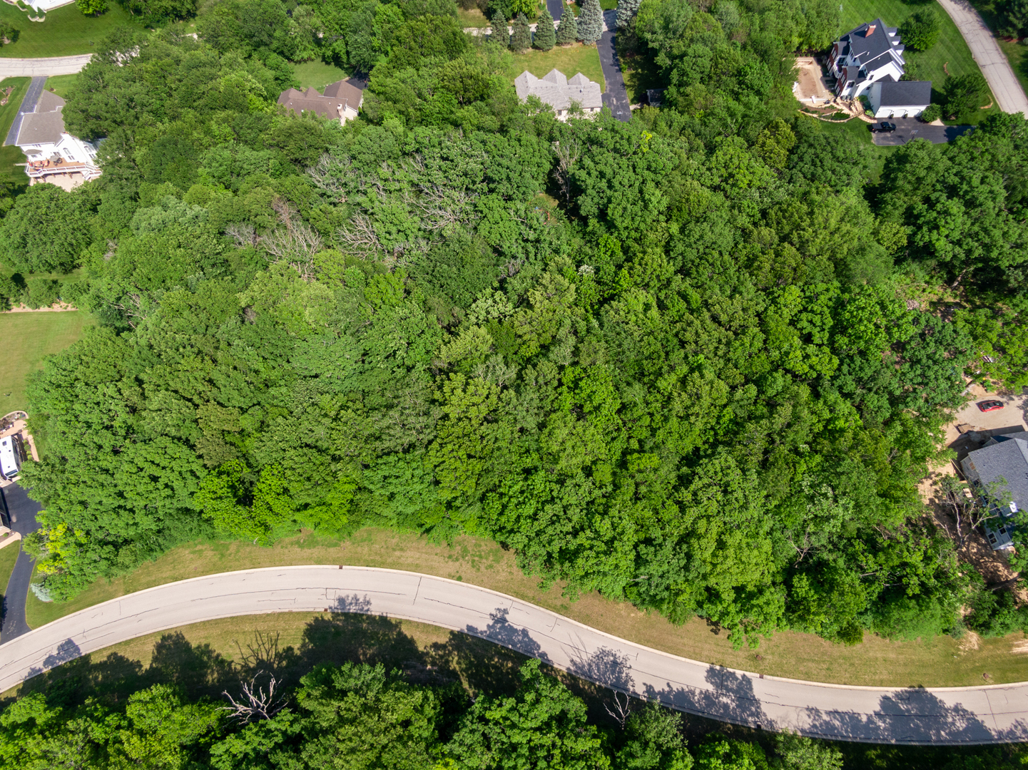 1852 Red Oak Lane, Spring Grove, IL