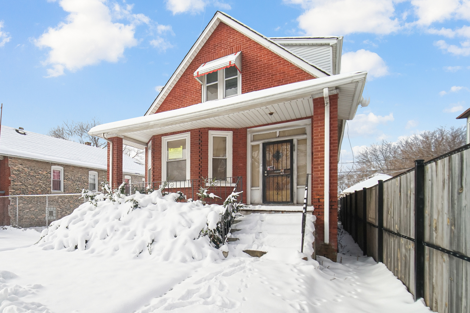 8626 S Kingston Avenue, Chicago, IL