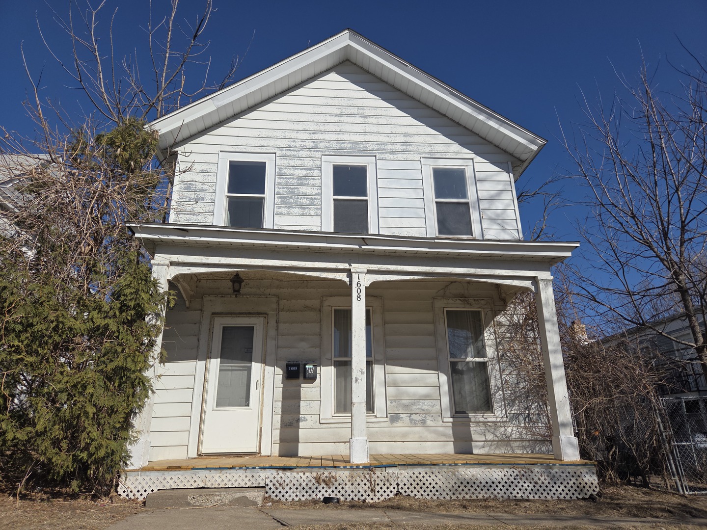 1608 E 12th Street, Davenport, IA