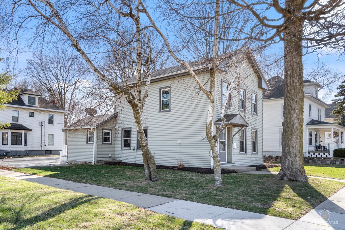 322 E Church Street, Sandwich, IL
