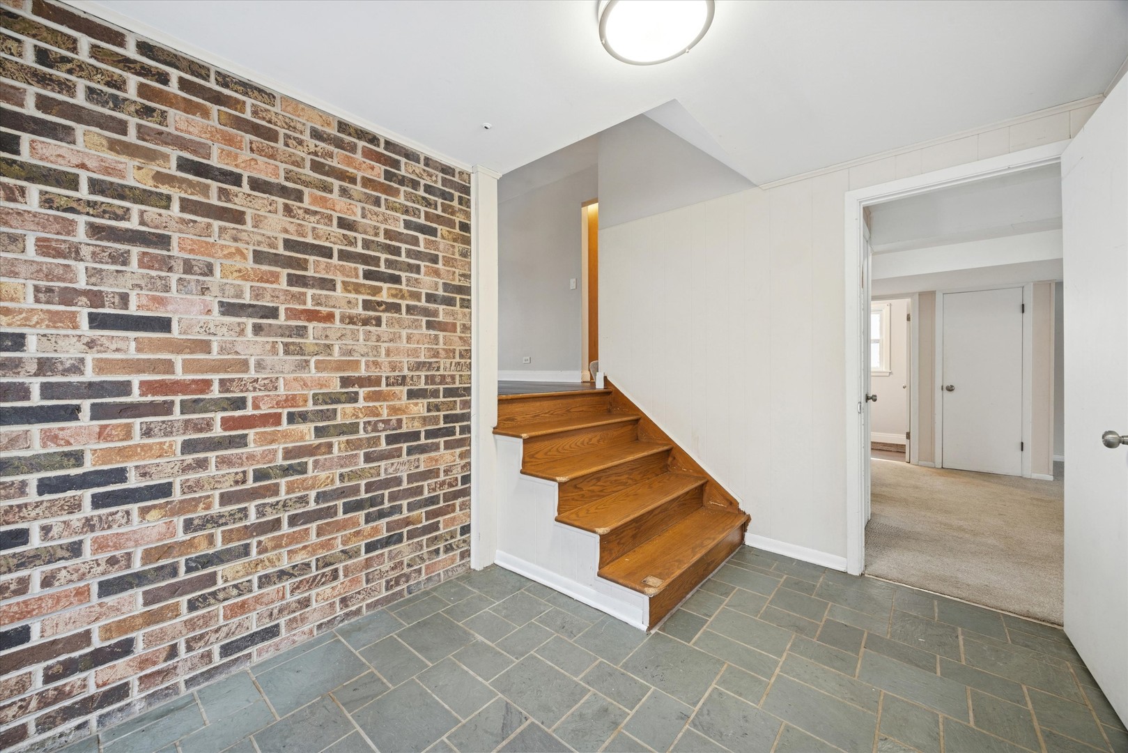 602 Prairie Avenue, Downers Grove, IL