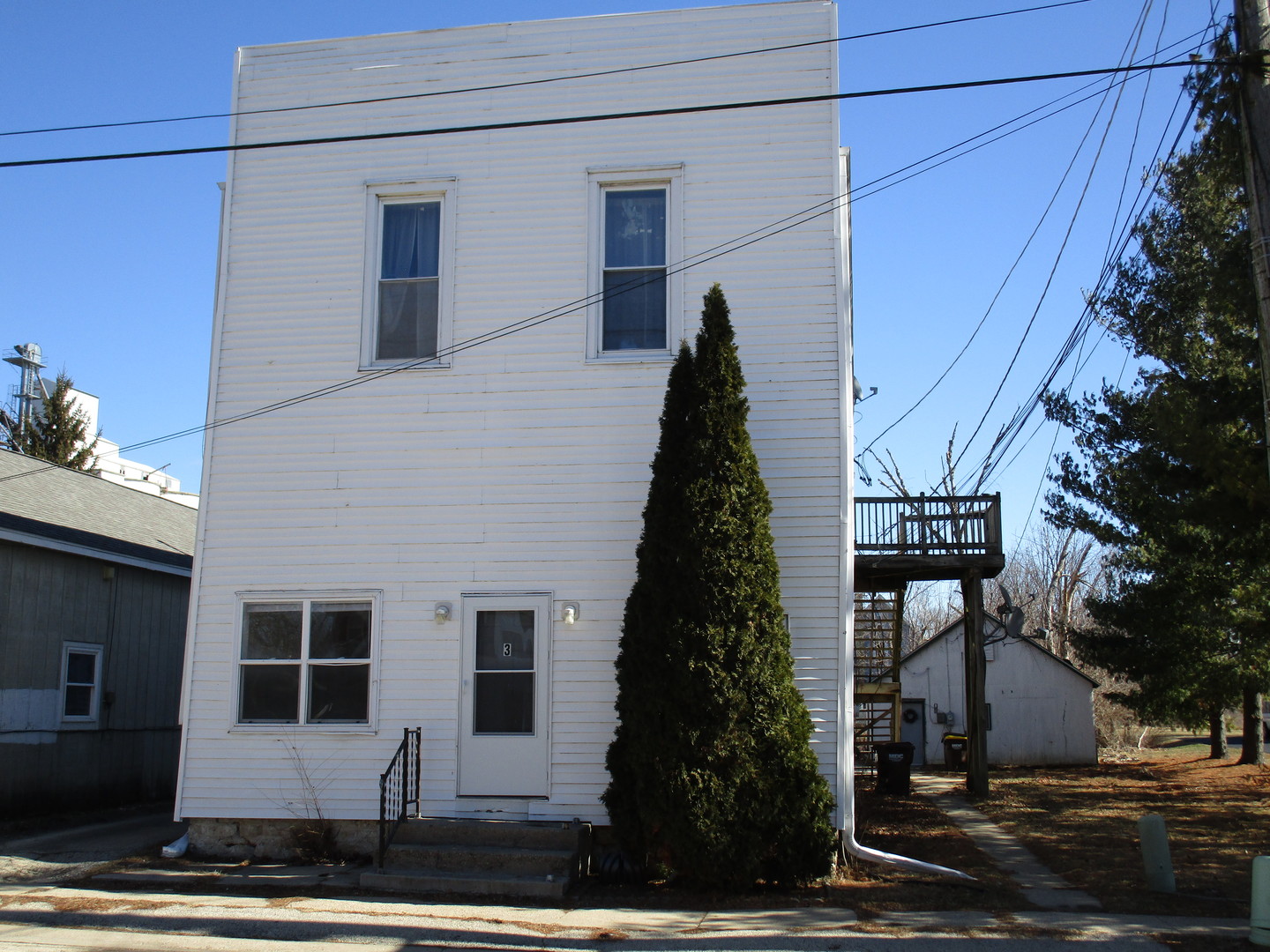 108 S State Street, Poplar Grove, IL