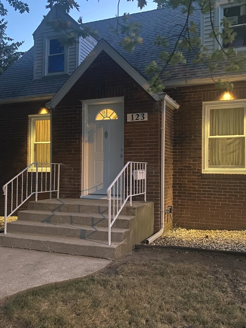 123 S Alma Avenue, Kankakee, IL