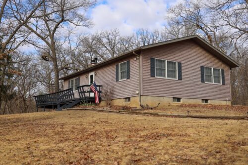 55 Fair Oaks Drive, Putnam, IL