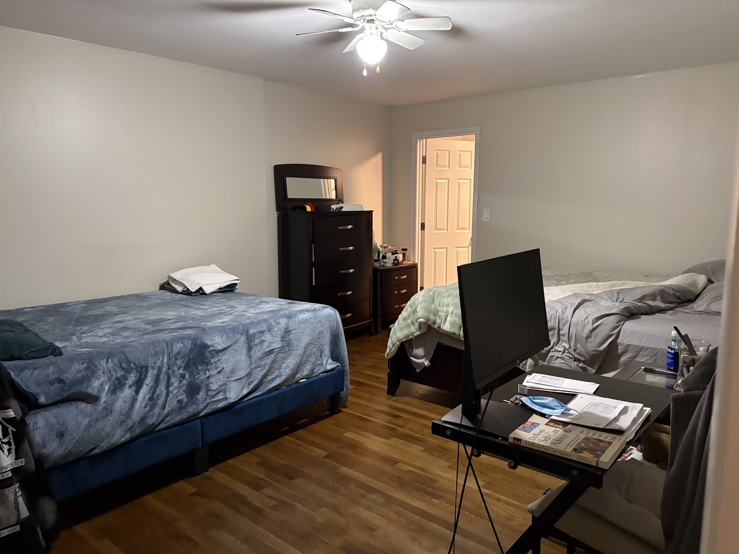 8928 N Steven Drive #2D, Des Plaines, IL
