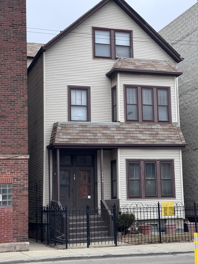 2454 W DIVERSEY Avenue #2, Chicago, IL