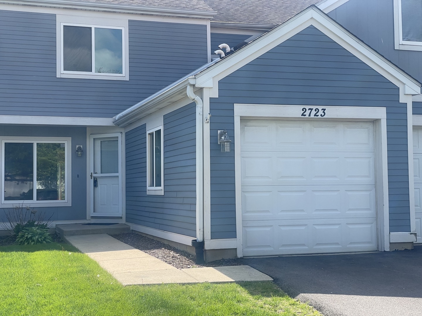 2723 Preston Court, Aurora, IL