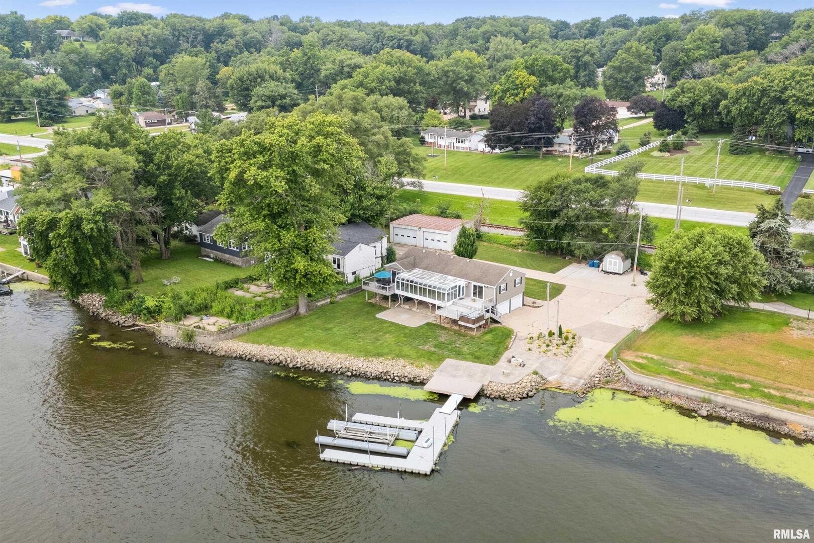 22799 GREAT RIVER Road, Le Claire, IA