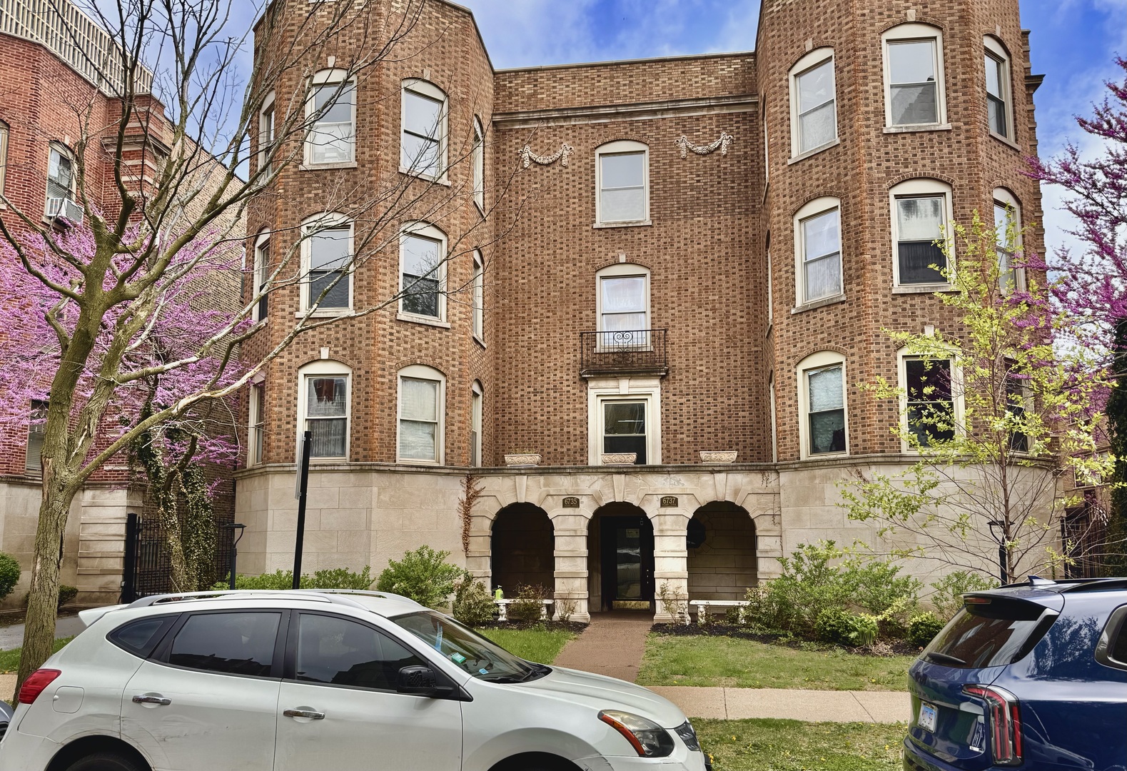 6735 S Oglesby Avenue #101, Chicago, IL