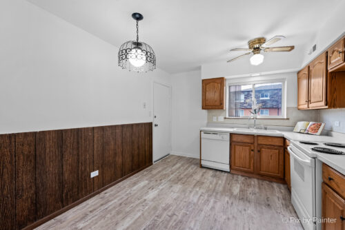 9407 Bay Colony Drive #2W, Des Plaines, IL