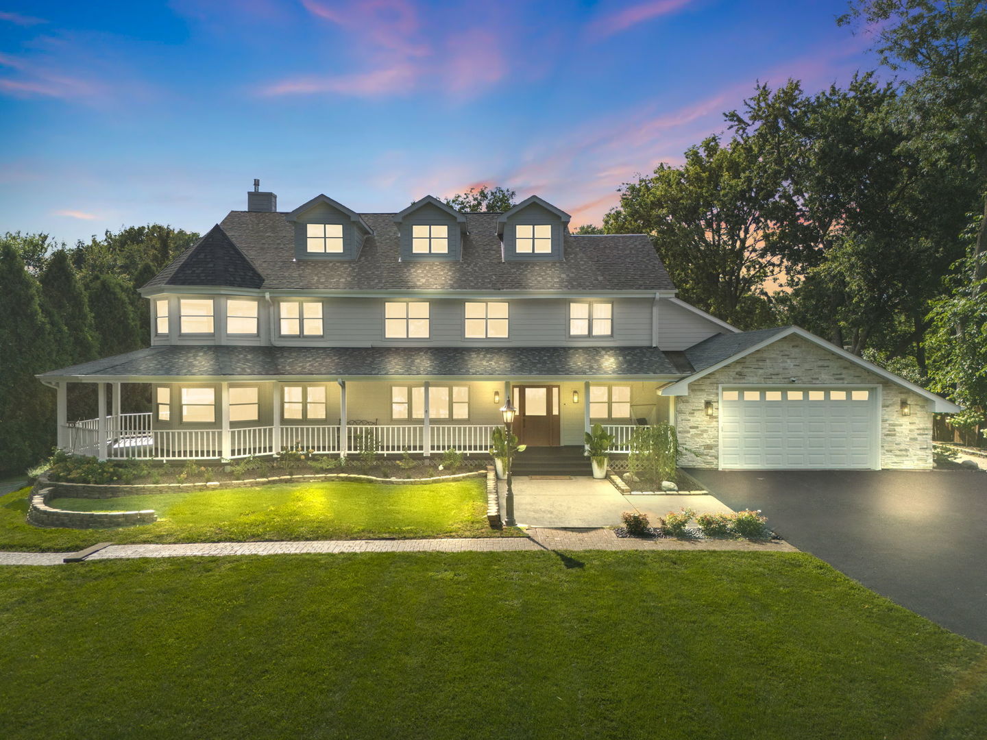 8S452 Bell Drive, Naperville, IL