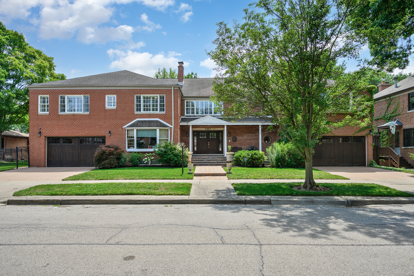 2851 W Rascher Avenue, Chicago, IL