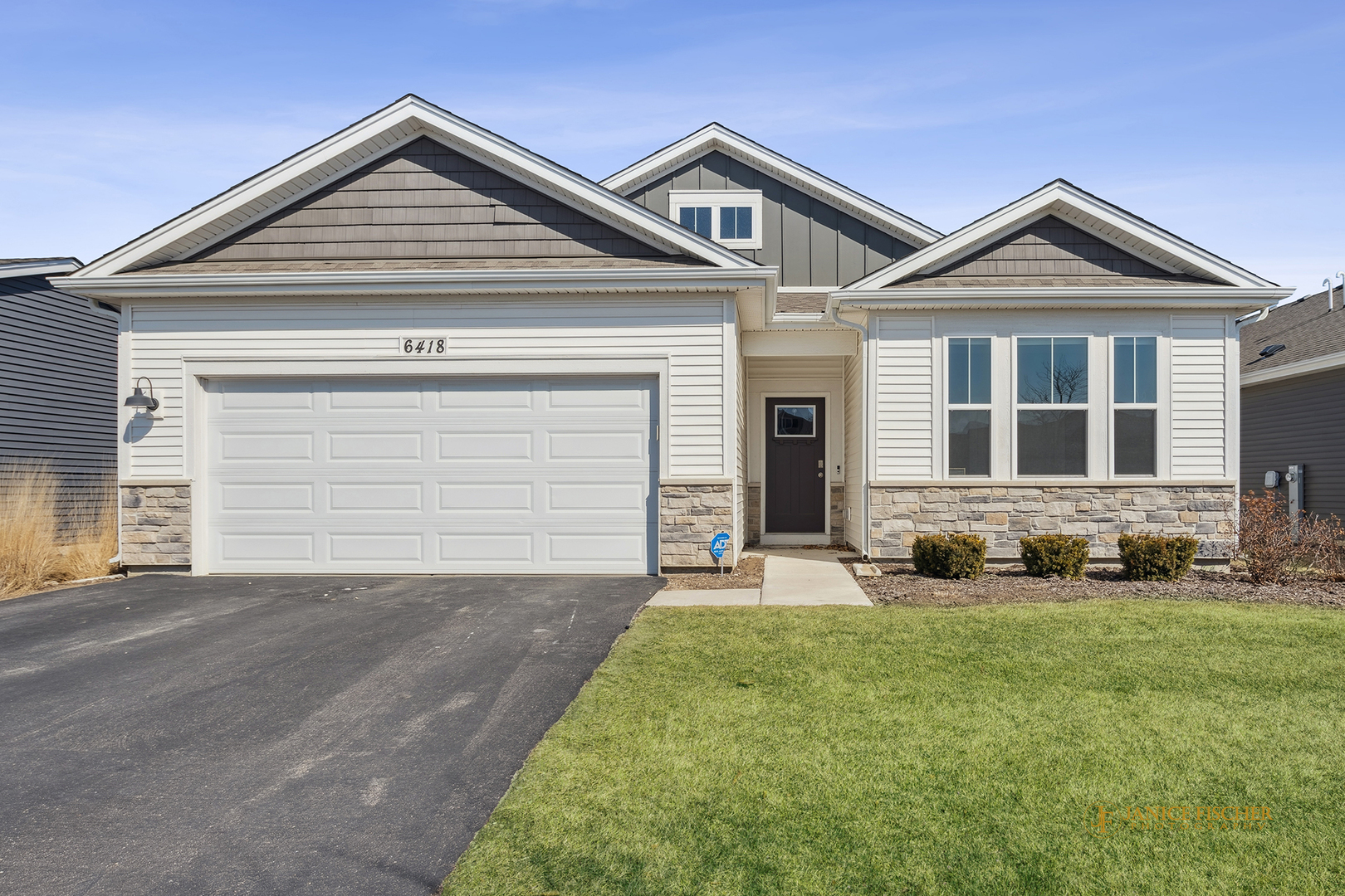 6418 Aspen Lane, Wonder Lake, IL