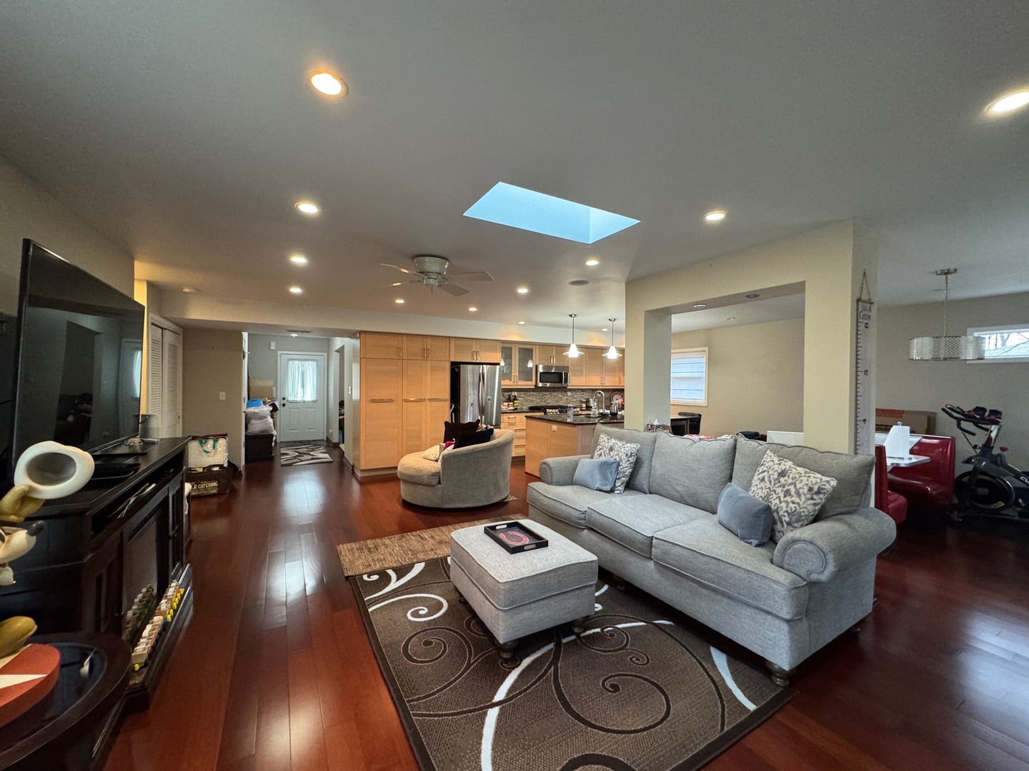 404 Livingston Drive, New Lenox, IL