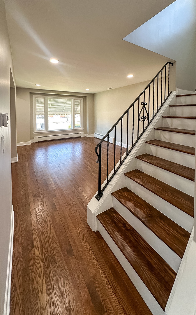 4233 N Odell Avenue, Norridge, IL