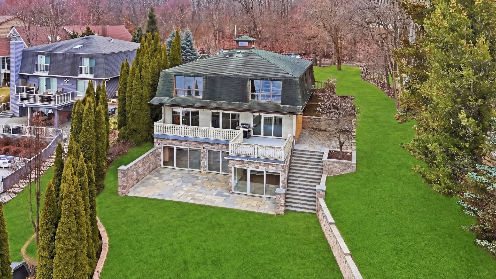 25402 W Dering Lane, Lake Villa, IL