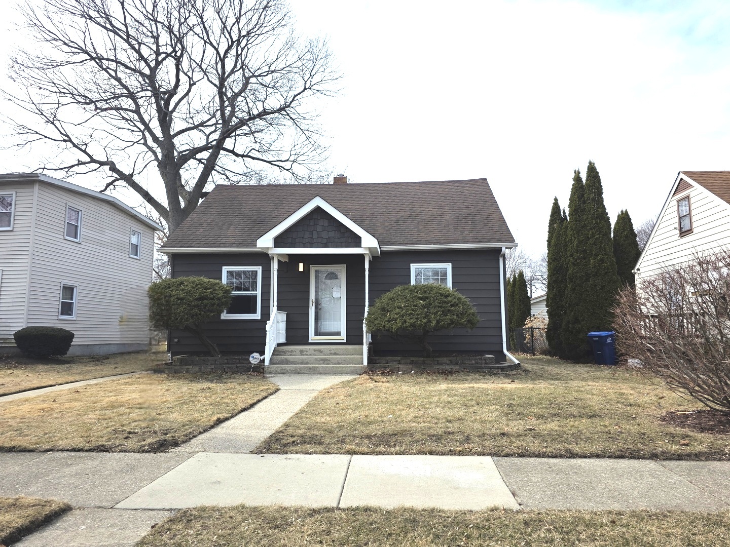 1738 Seymour Avenue, North Chicago, IL