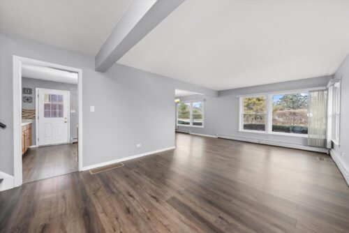 6839 W 127th Street, Palos Heights, IL
