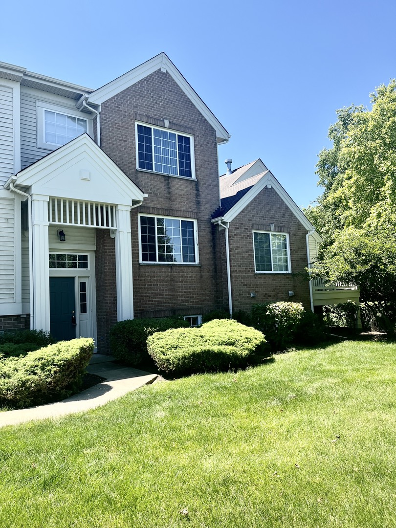 4323 Savoy Lane #4323, McHenry, IL