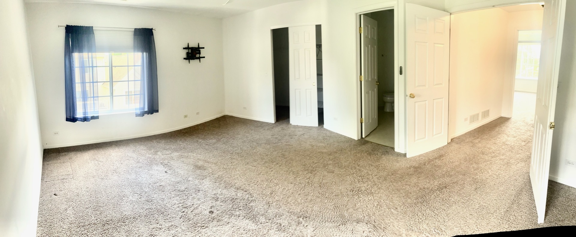 4323 Savoy Lane #4323, McHenry, IL