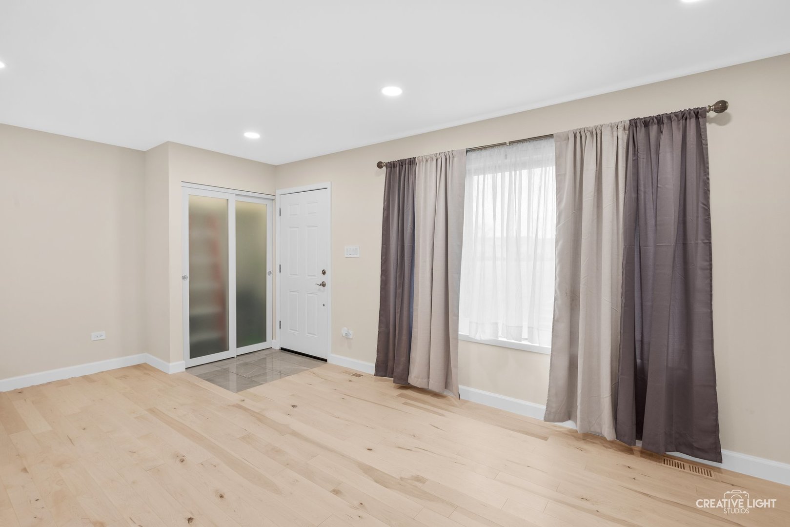 401 Salem Square, Bolingbrook, IL
