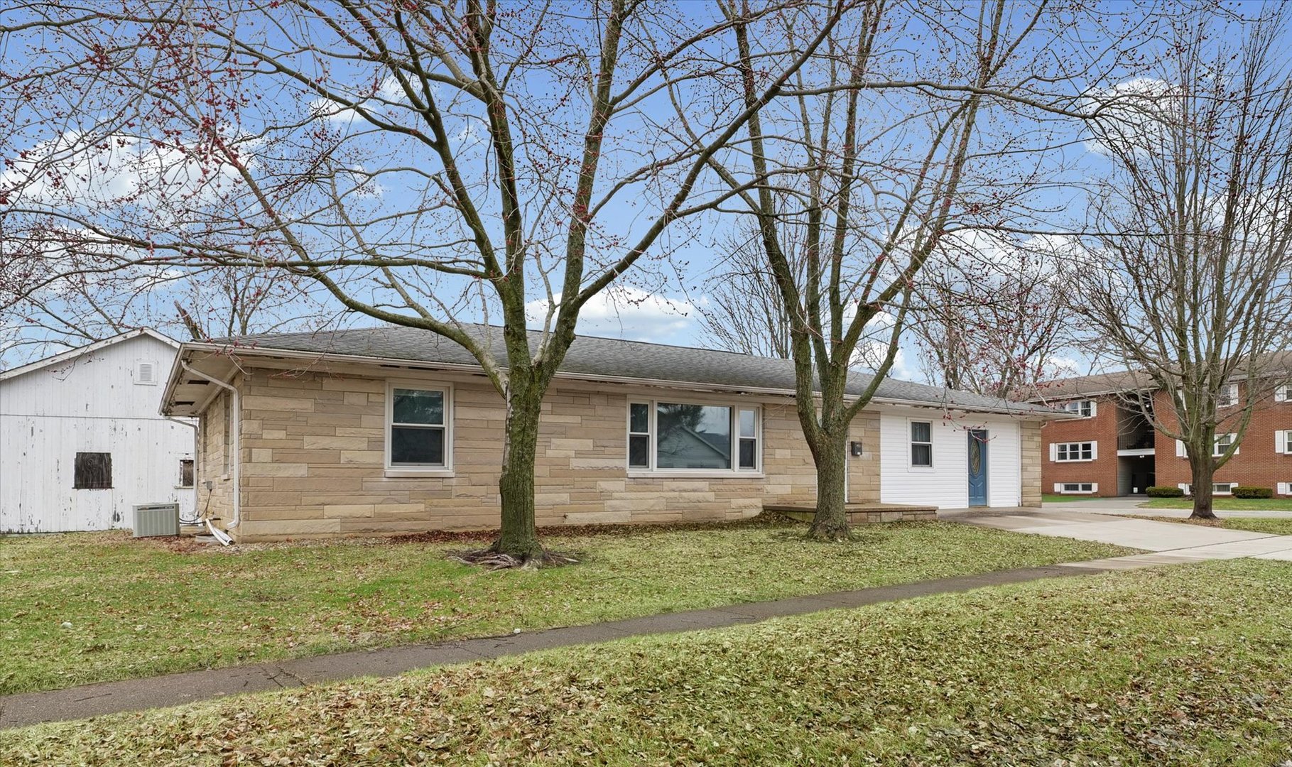 502 S Piatt Street, Monticello, IL