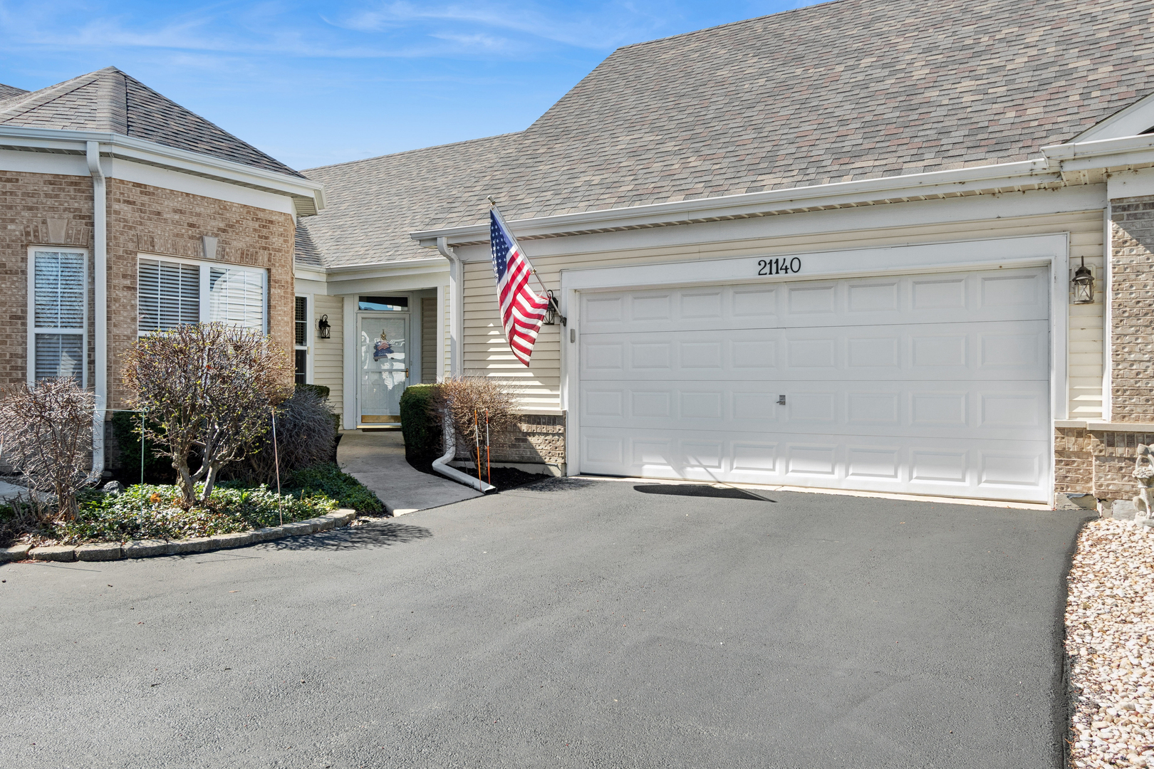 21140 W Braxton Lane, Plainfield, IL