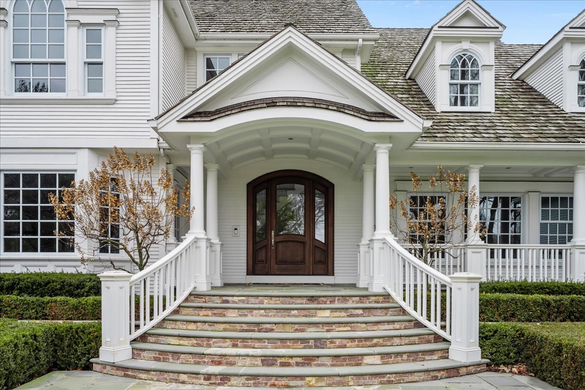2220 Churchill Circle, Libertyville, IL