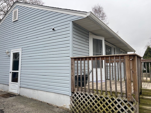 1913 Apache Road, Waukegan, IL