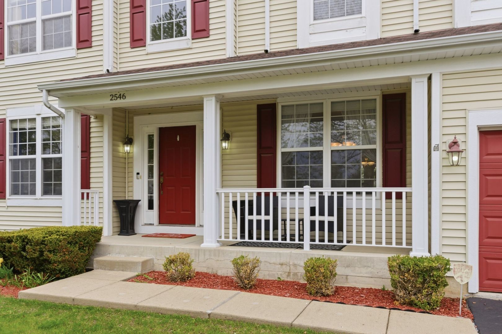 2546 W Autumn Drive, Round Lake, IL