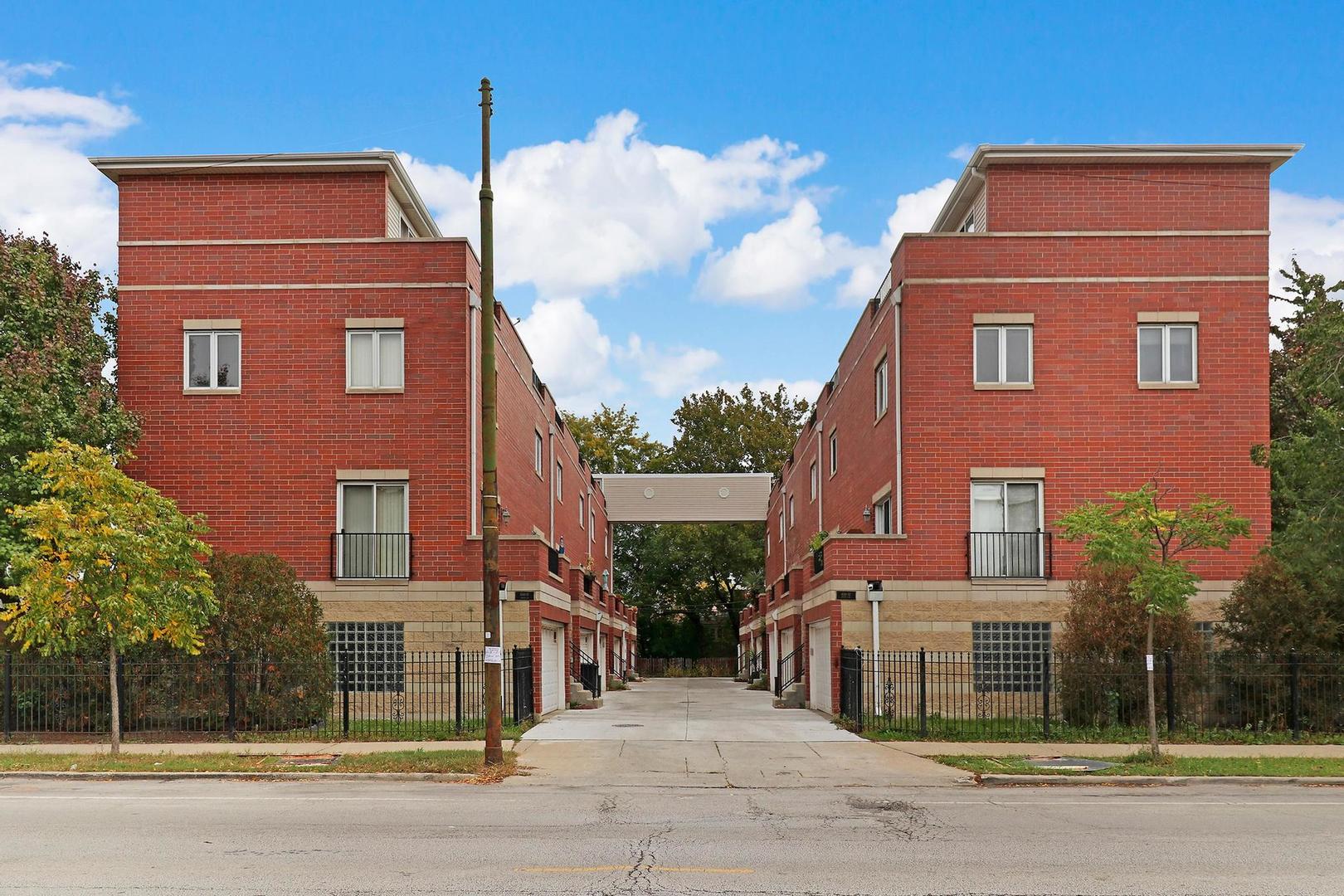 4549 N central Avenue #8, Chicago, IL