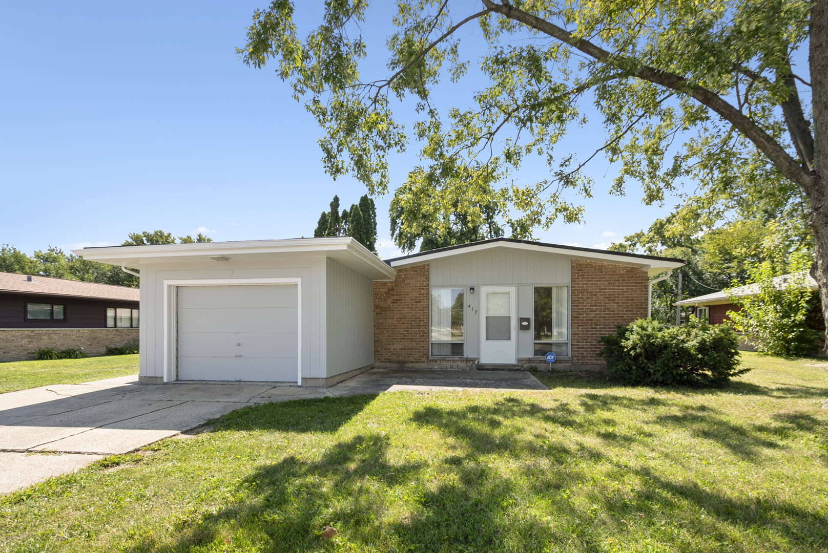 417 Lakewood Boulevard, Park Forest, IL