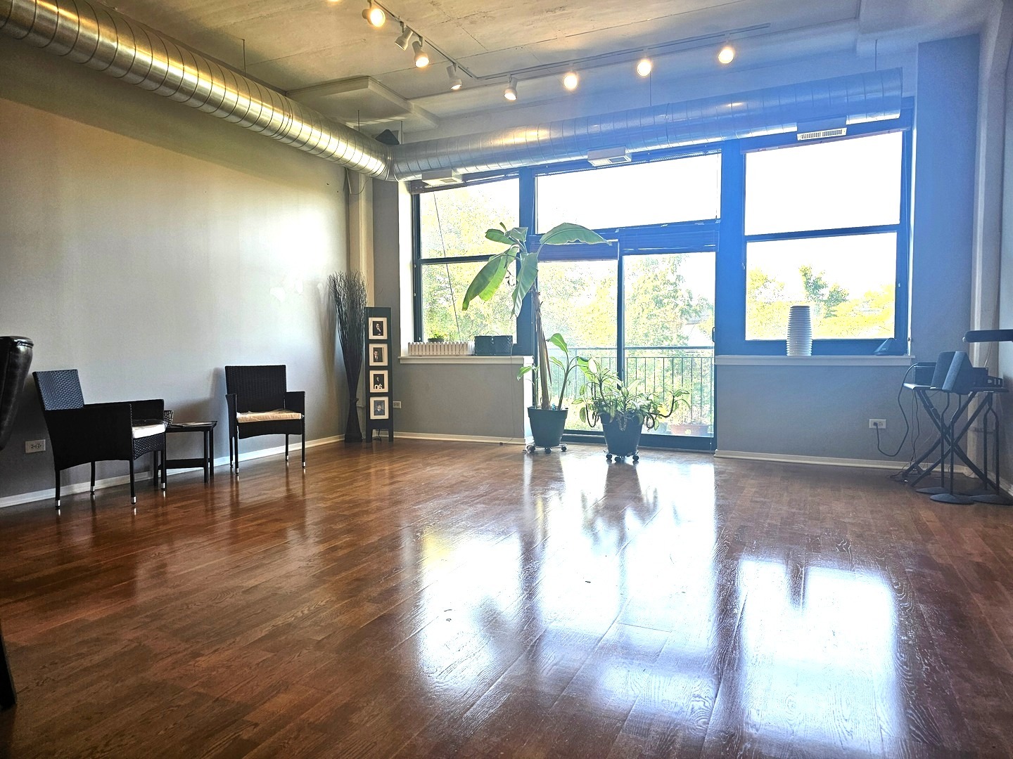 2323 W Pershing Road #230, Chicago, IL