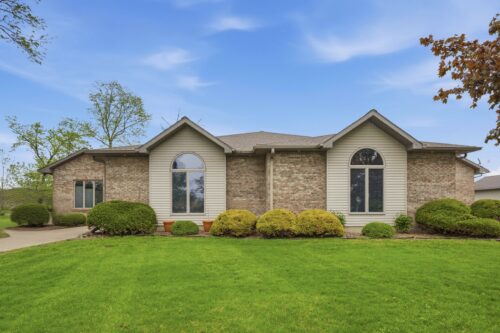 1009 Melody Hills, Fulton, IL