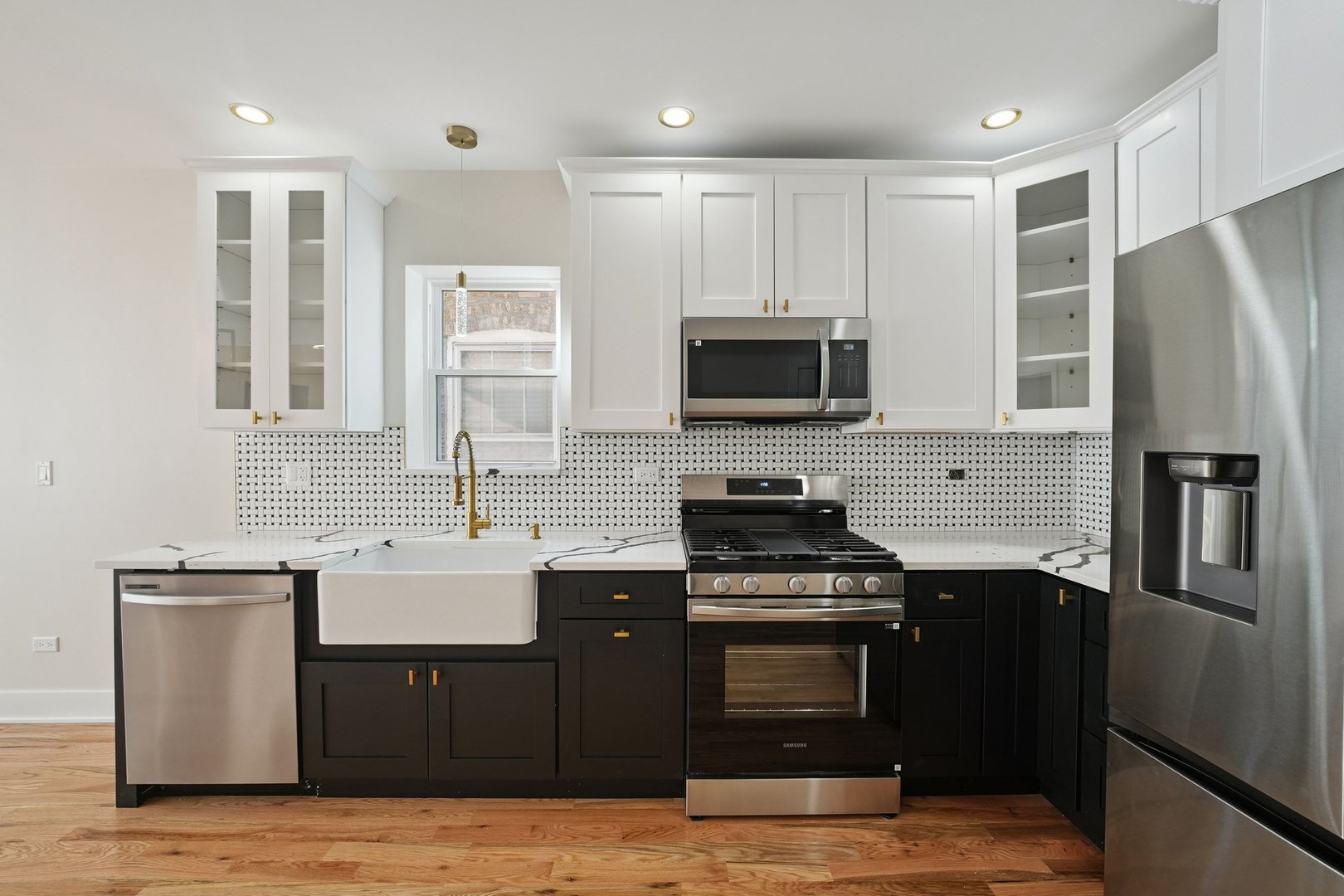 8824 S Wood Street, Chicago, IL