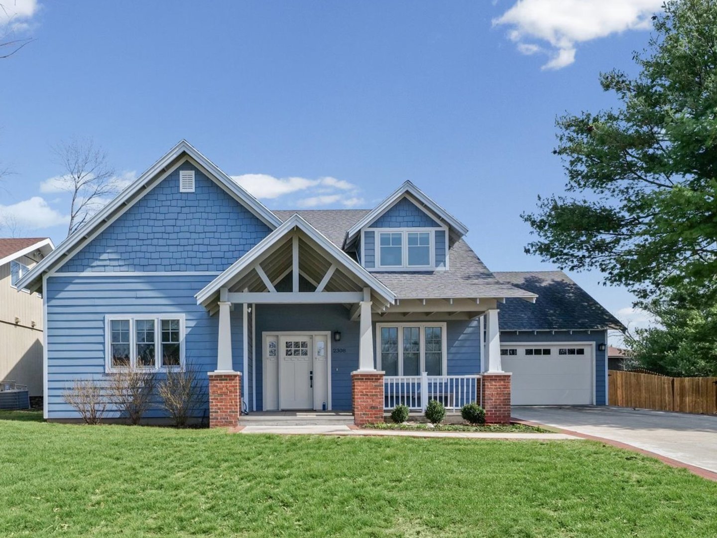 2308 Grange Drive, Urbana, IL