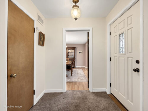 821 N Catherine Avenue, La Grange Park, IL