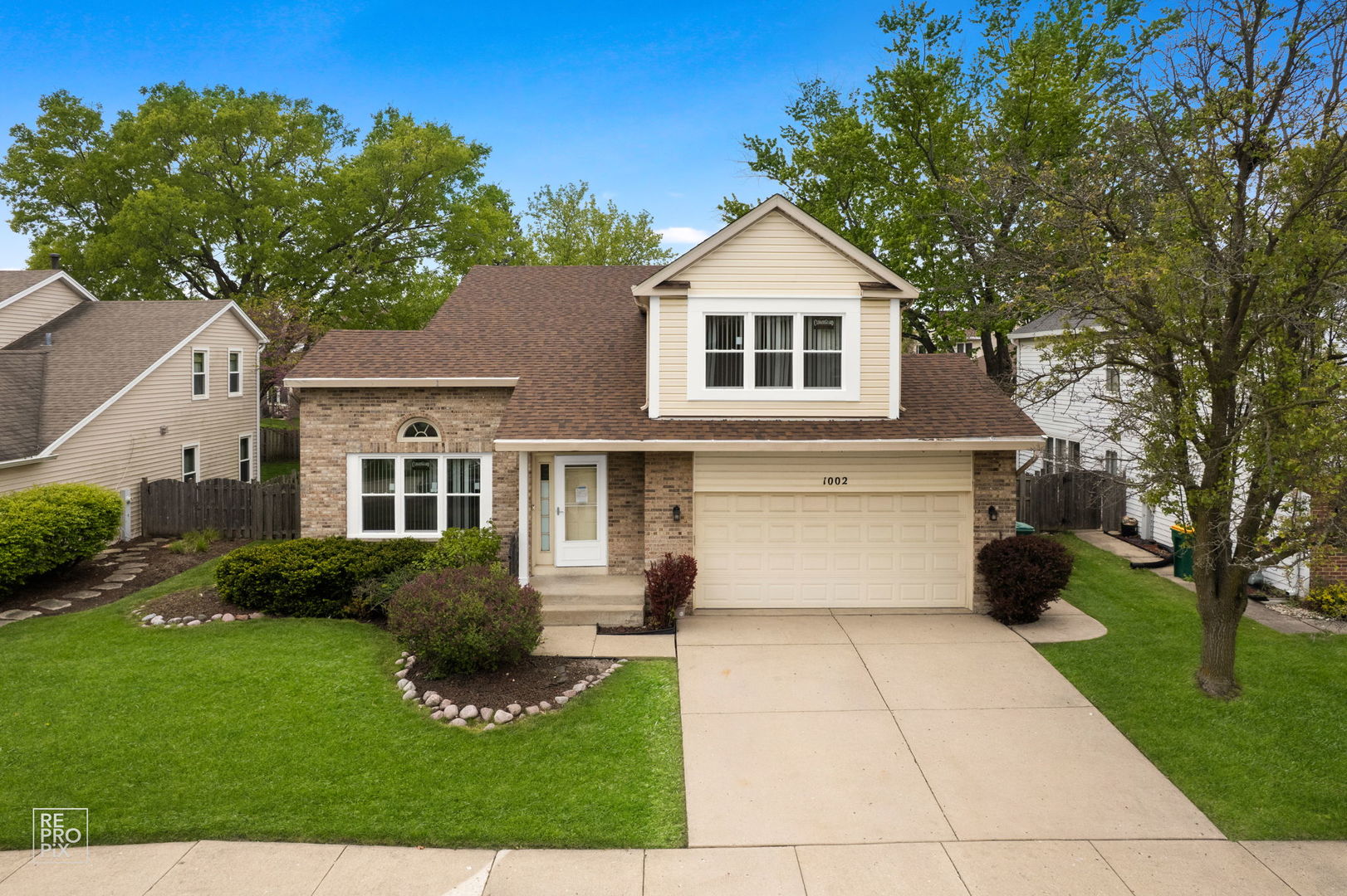 1002 HOBSON Drive, Buffalo Grove, IL