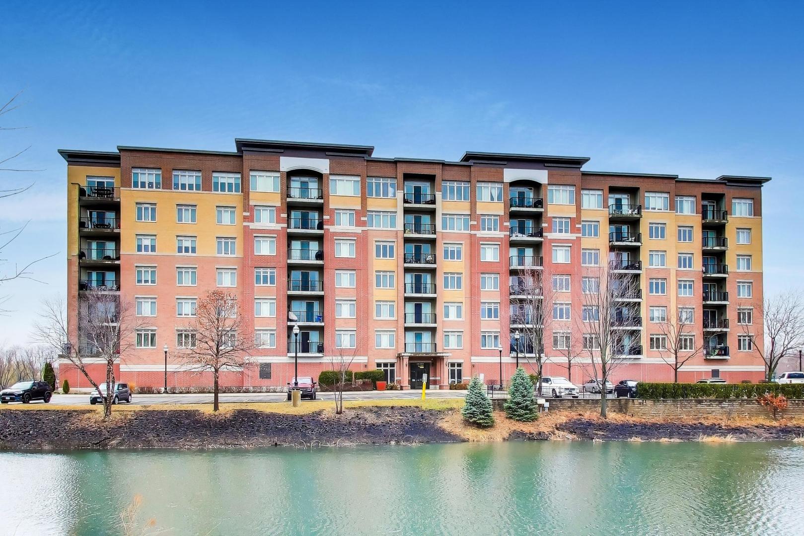 1199 E Port Clinton Road #311, Vernon Hills, IL
