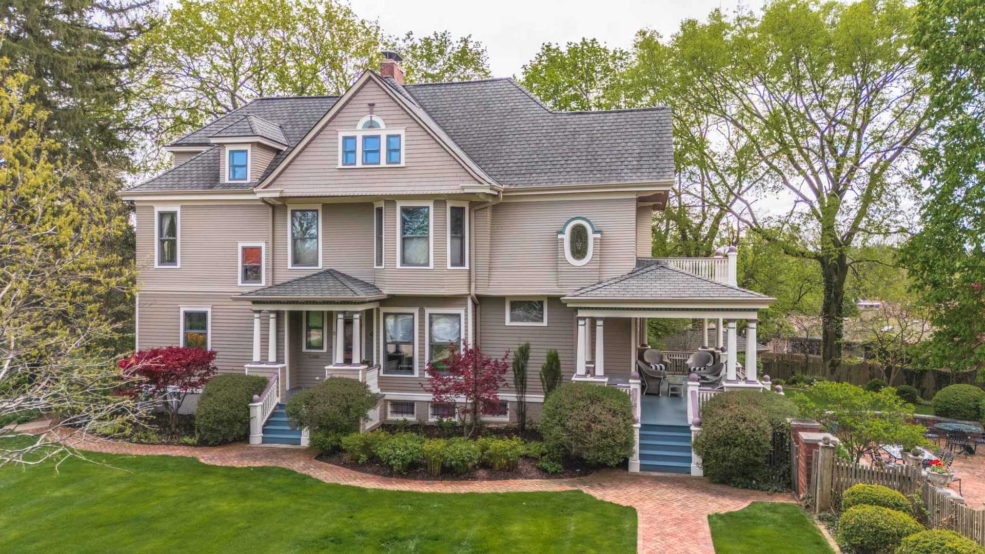 5 Broadway Place, Normal, IL