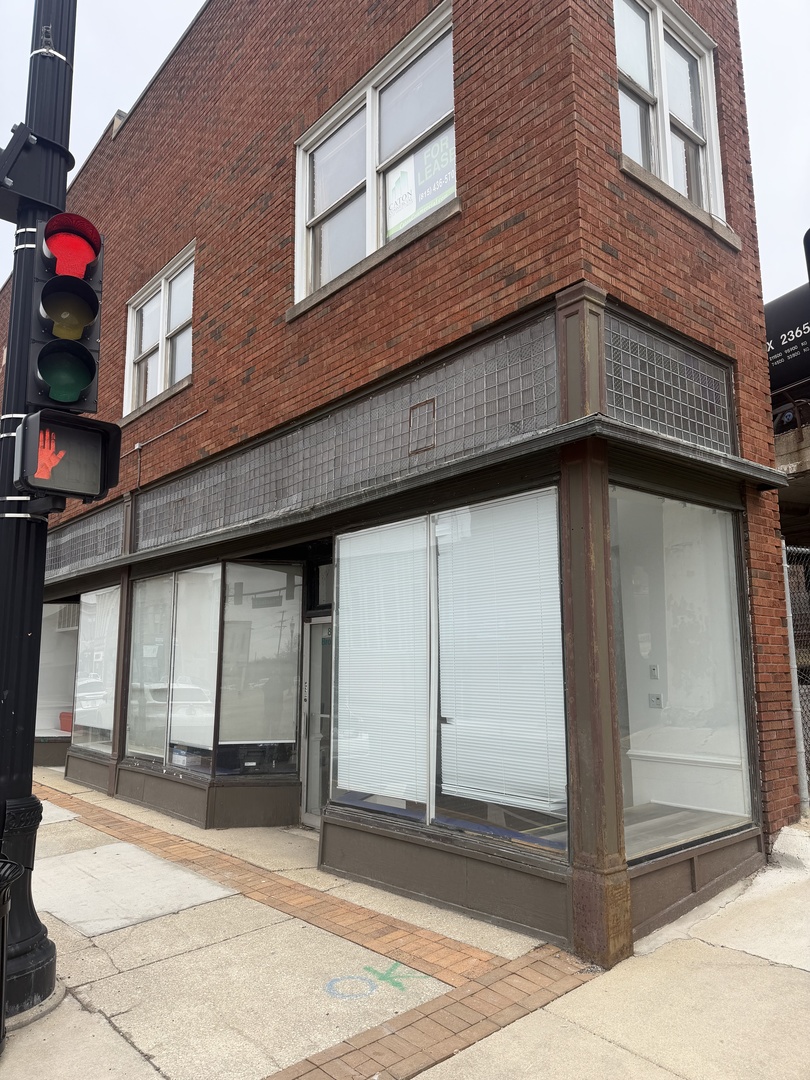 82-84 S Broadway, Aurora, IL