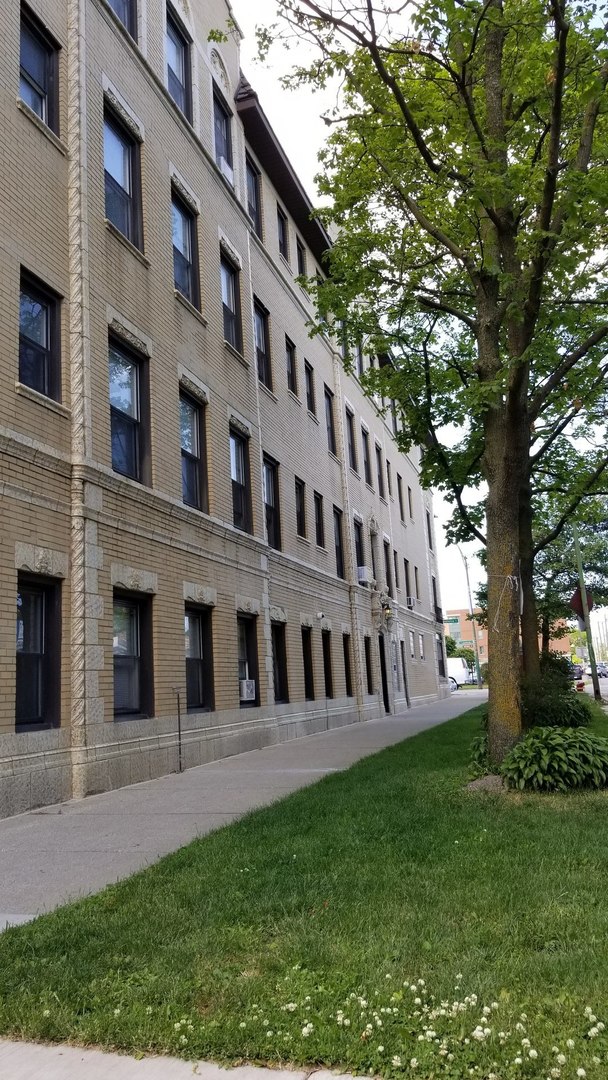 4764 N Virginia Avenue #206, Chicago, IL