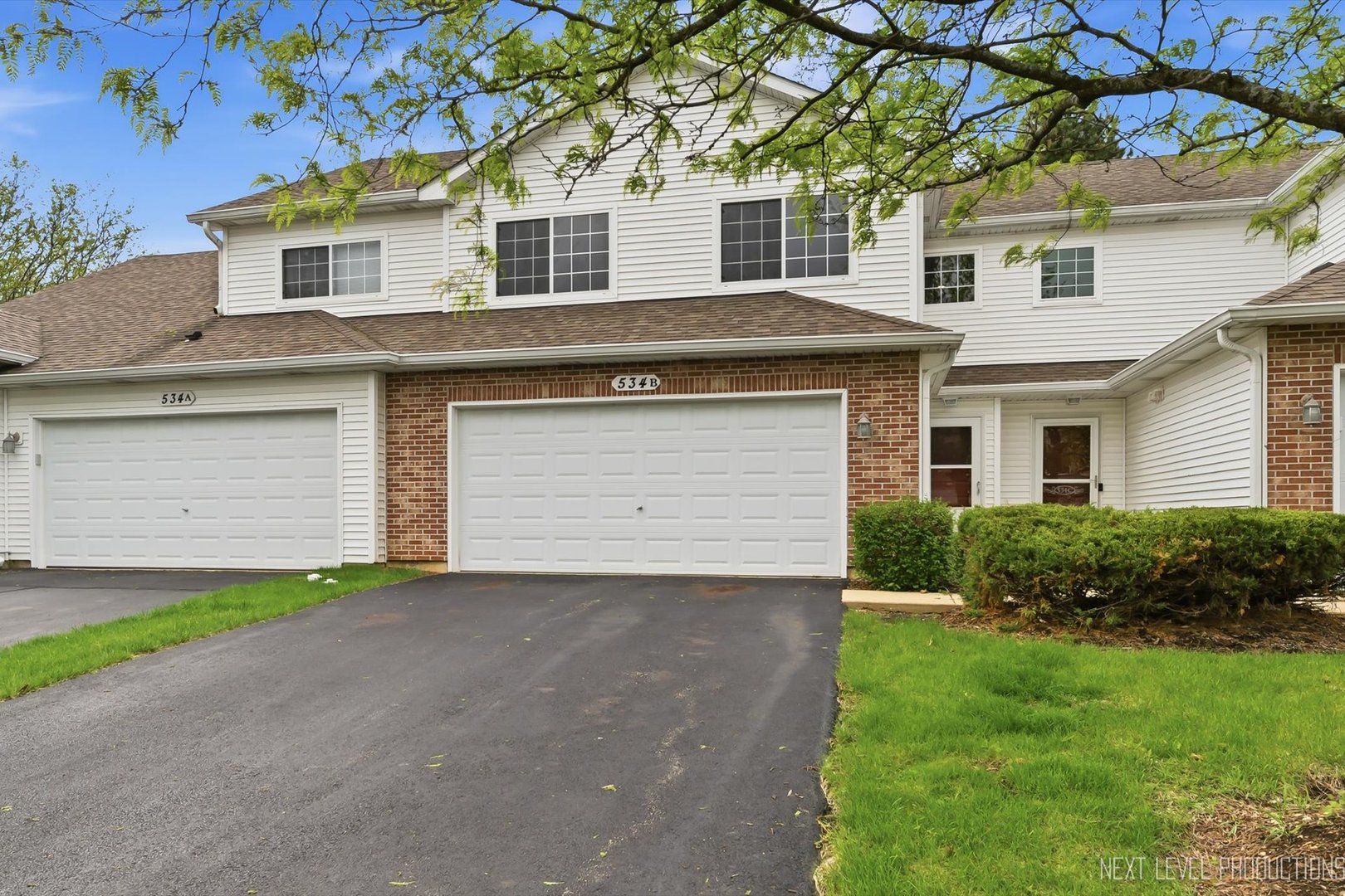 534 mallard Lane #B, Sugar Grove, IL
