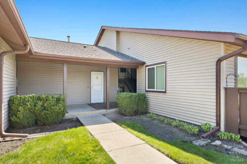 603 Waters Edge Drive #D, McHenry, IL