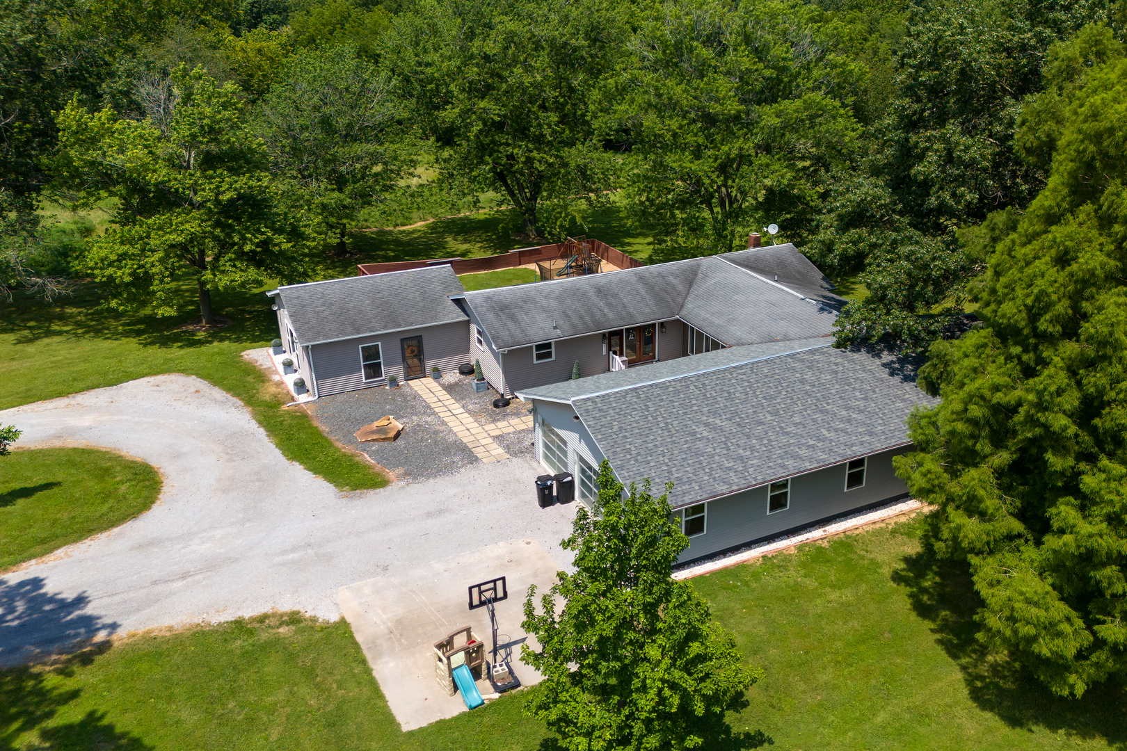2930 Campground Road, Anna, IL