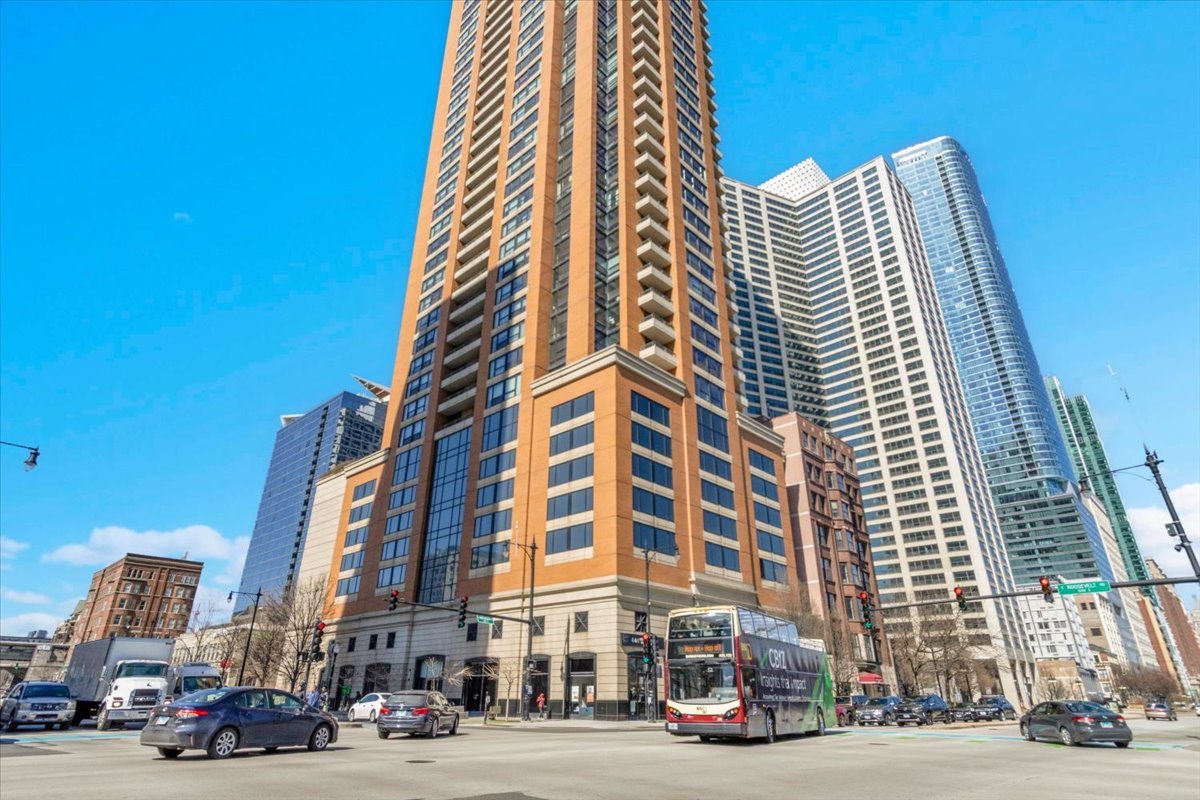 1160 S Michigan Avenue #3107, Chicago, IL