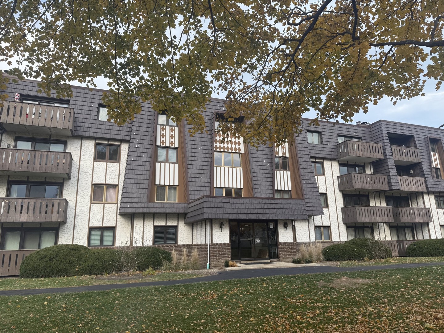 13000 W Heiden Circle #3105, Lake Bluff, IL